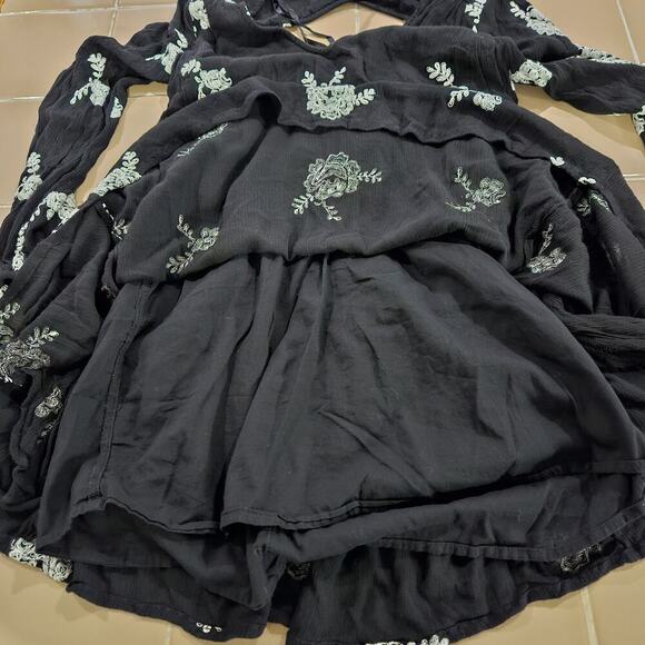 Free People Emma Print Black + White Embroidered Long Sleeve Mini Dress Size S - Picture 5 of 8